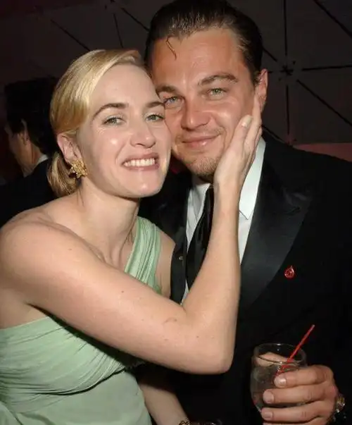 小李子&凯特的"戏外情",谁能不嗑一口