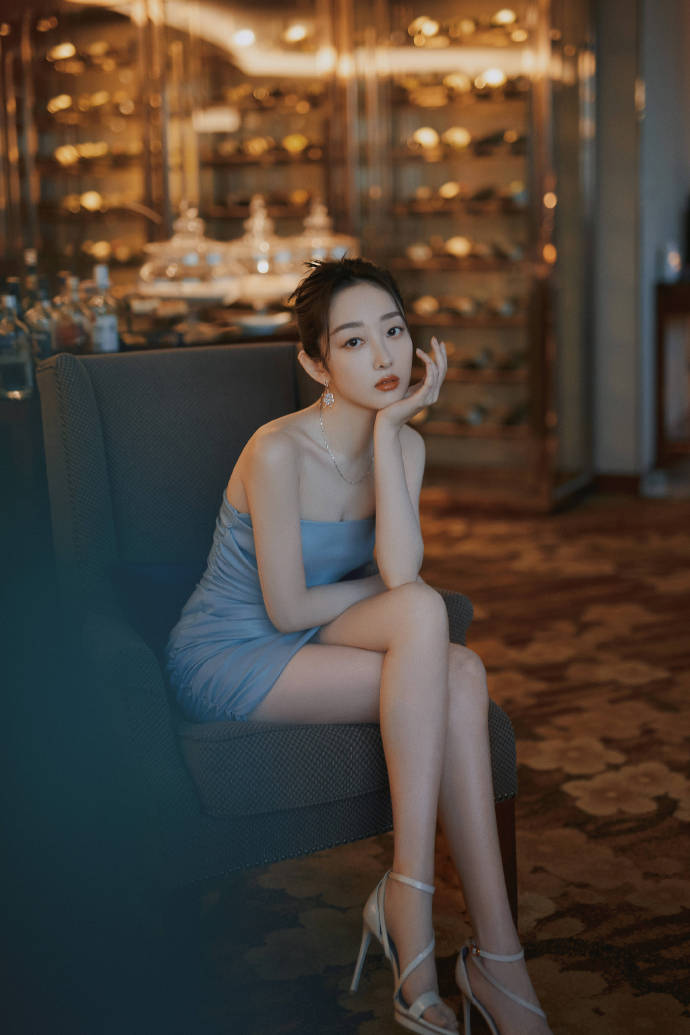 蒋梦婕美照合集,小妈的美脚#转发接龙开新年