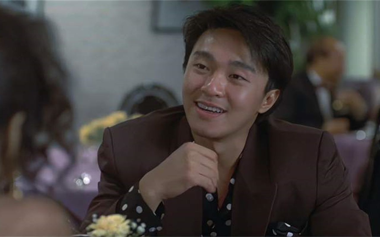 情圣:周星驰表白叶子楣,下秒直接约她晚上谈心,叶子楣欣然答应