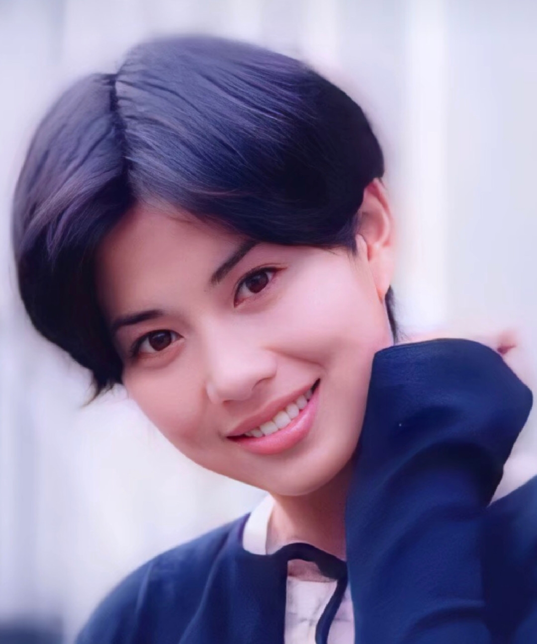 52岁的陈松伶半年瘦24斤,如今的她依然惊艳众人