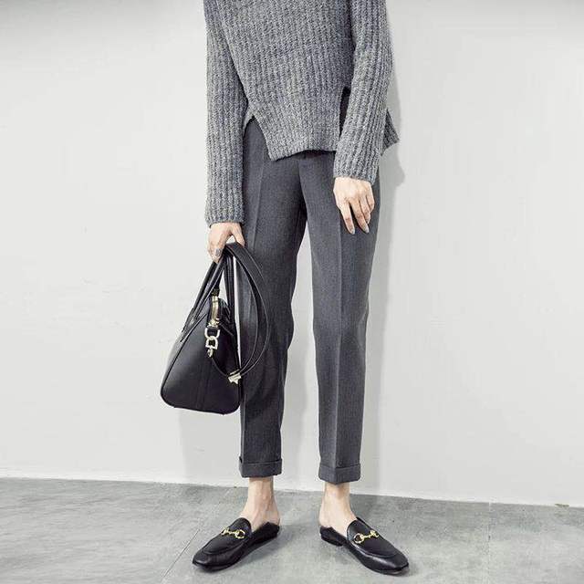 戈蔓婷女装:灰色西裤怎么搭配上衣才能不平庸又好看