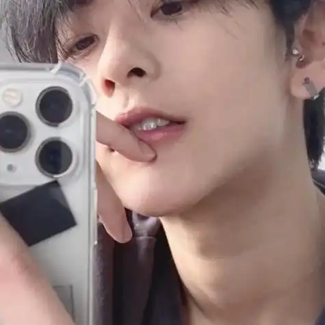 qq男生头像玩网男神,偶尔也会梦见你