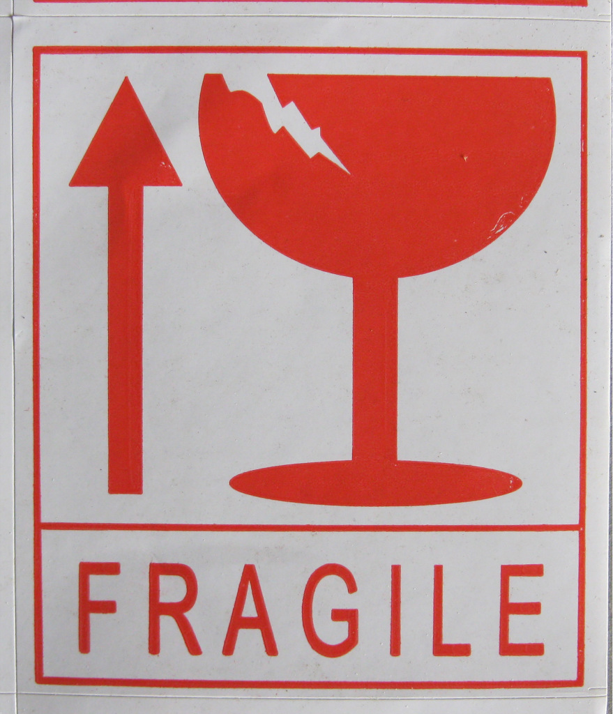 英文向上不干胶小心易碎标易碎贴纸 现货
