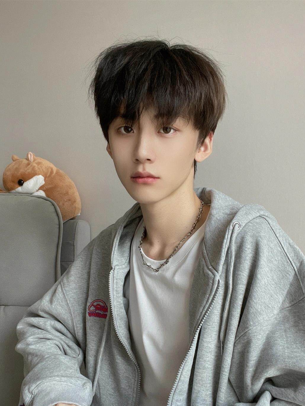 假发男碎齐刘海黑色学生头日系小奶狗短直发碎盖头蓬松自然全头套