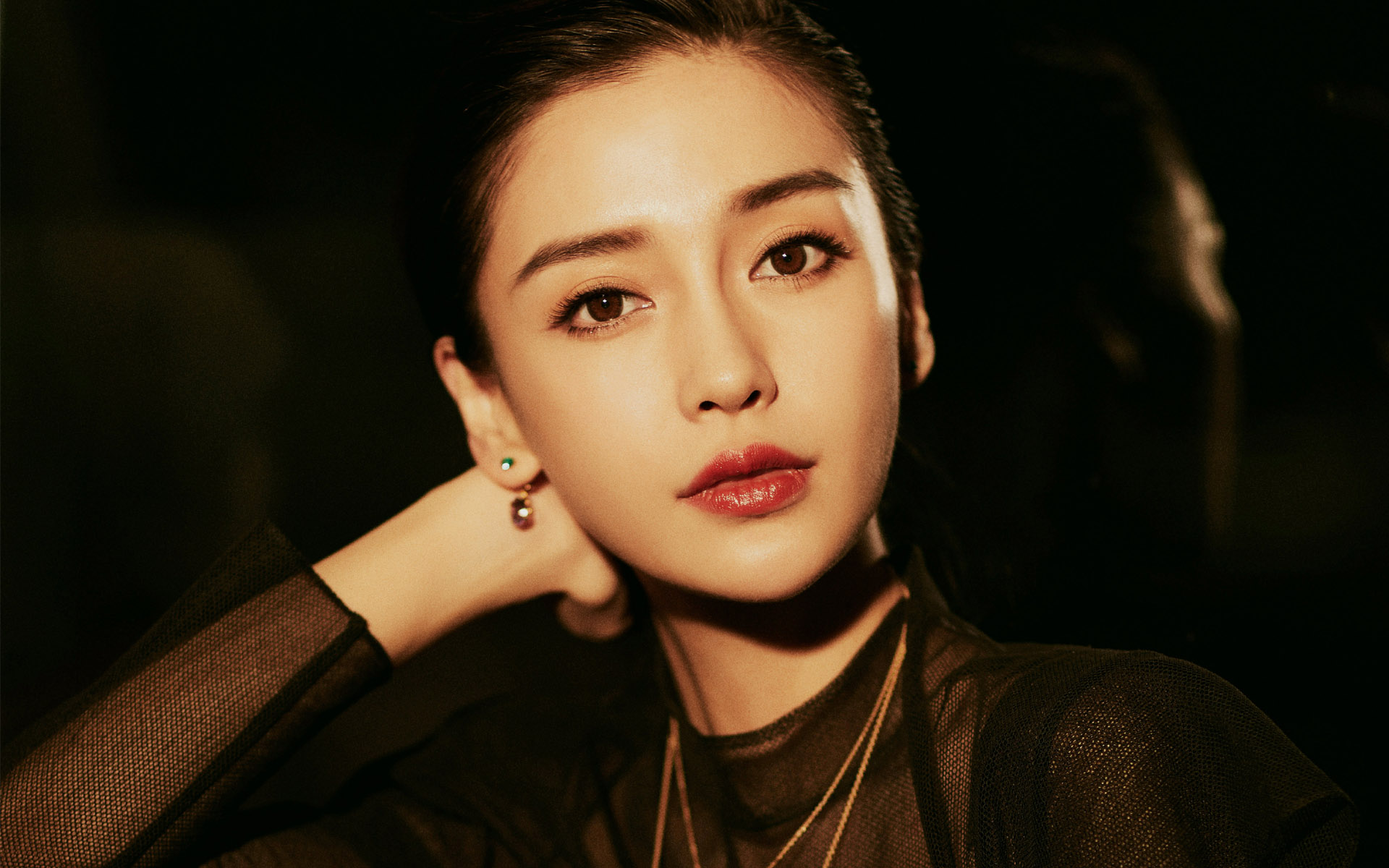 angelababy复古黑纱长裙性感图片桌面壁纸