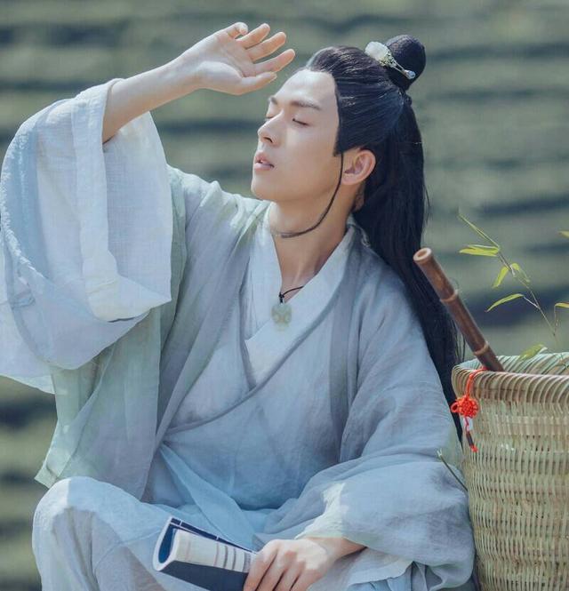 古代也有饭圈文化?为了见李白一面,他追赶了3000里路