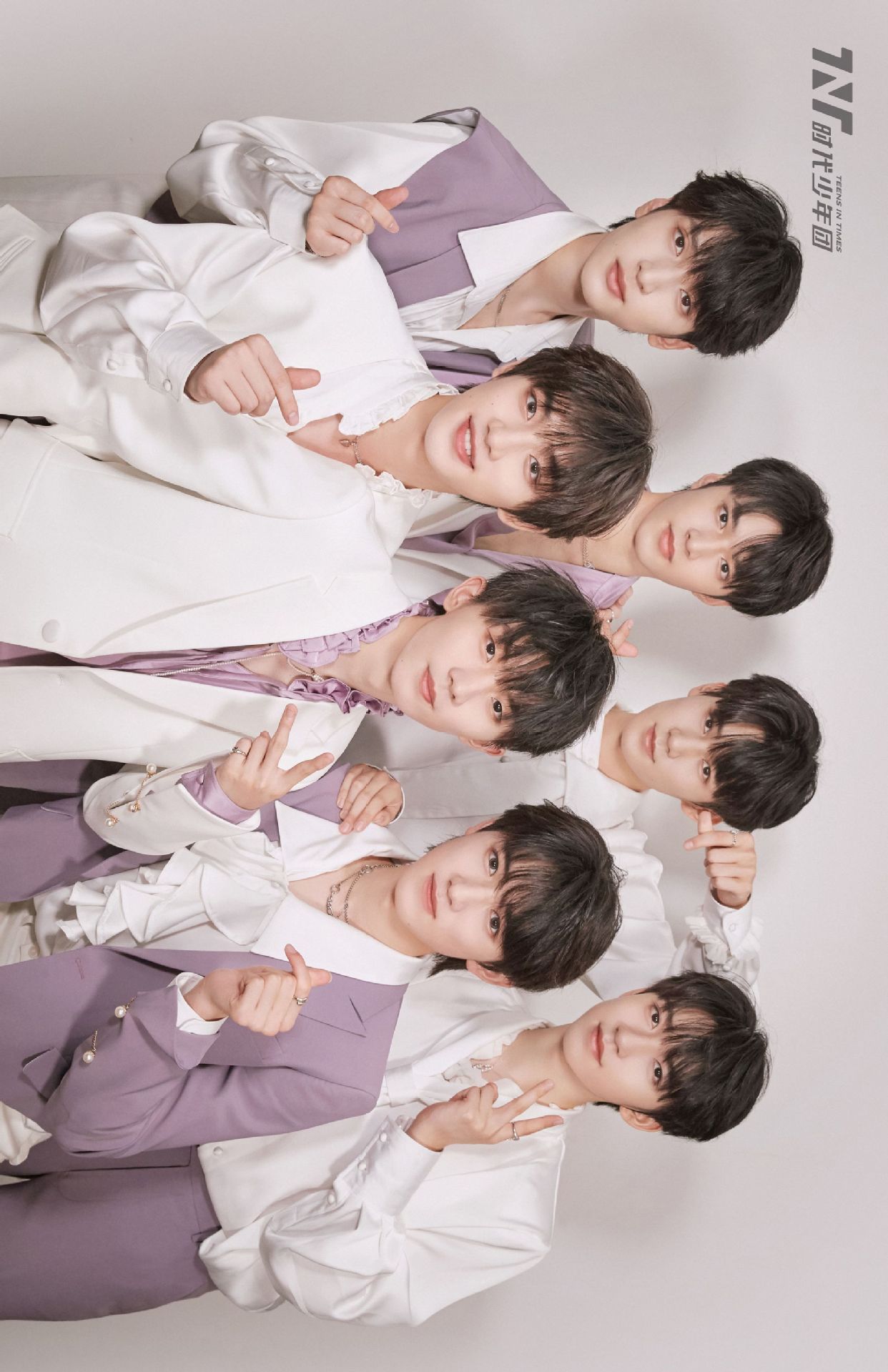 tnt时代少年团周边专辑应援双面覆膜小卡明信片明星周边