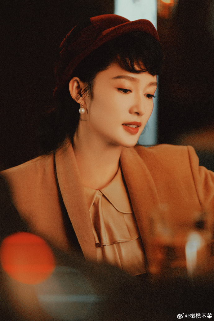 李沁民国白月光##李沁红玫瑰妆