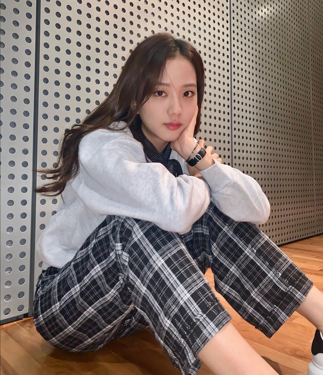 blackpink门面担当jisoo可盐可甜素颜最美