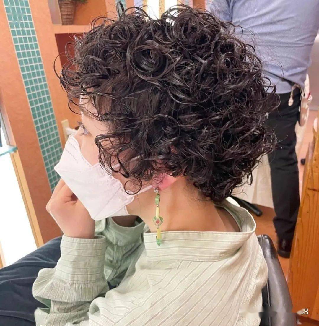 超短烫做个飒又迷人小混蛋