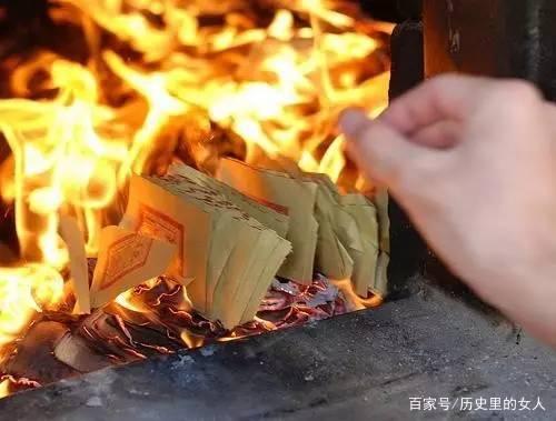 祭祀"烧纸钱"何人发明?李隆基功不可没,3大忌讳千万别犯
