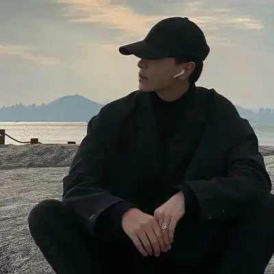 高级ins风简约微信男头2022_男生头像_美头网