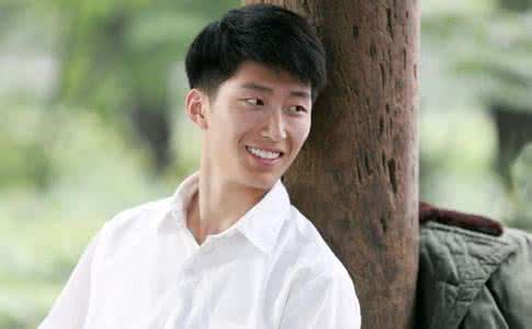 窦骁山楂树之恋电影图片