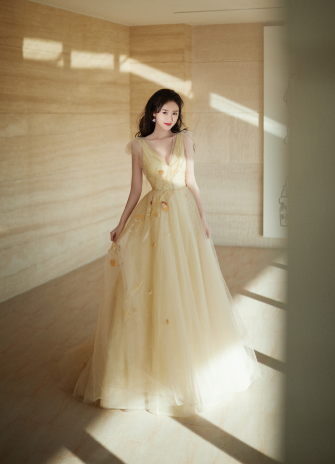 袁冰妍香草冰淇淋长裙