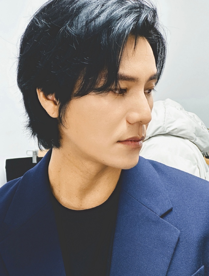 陈坤超话甲辰二十四节气,「春」 之#惊蛰#.    春雷始鸣,万物生长.