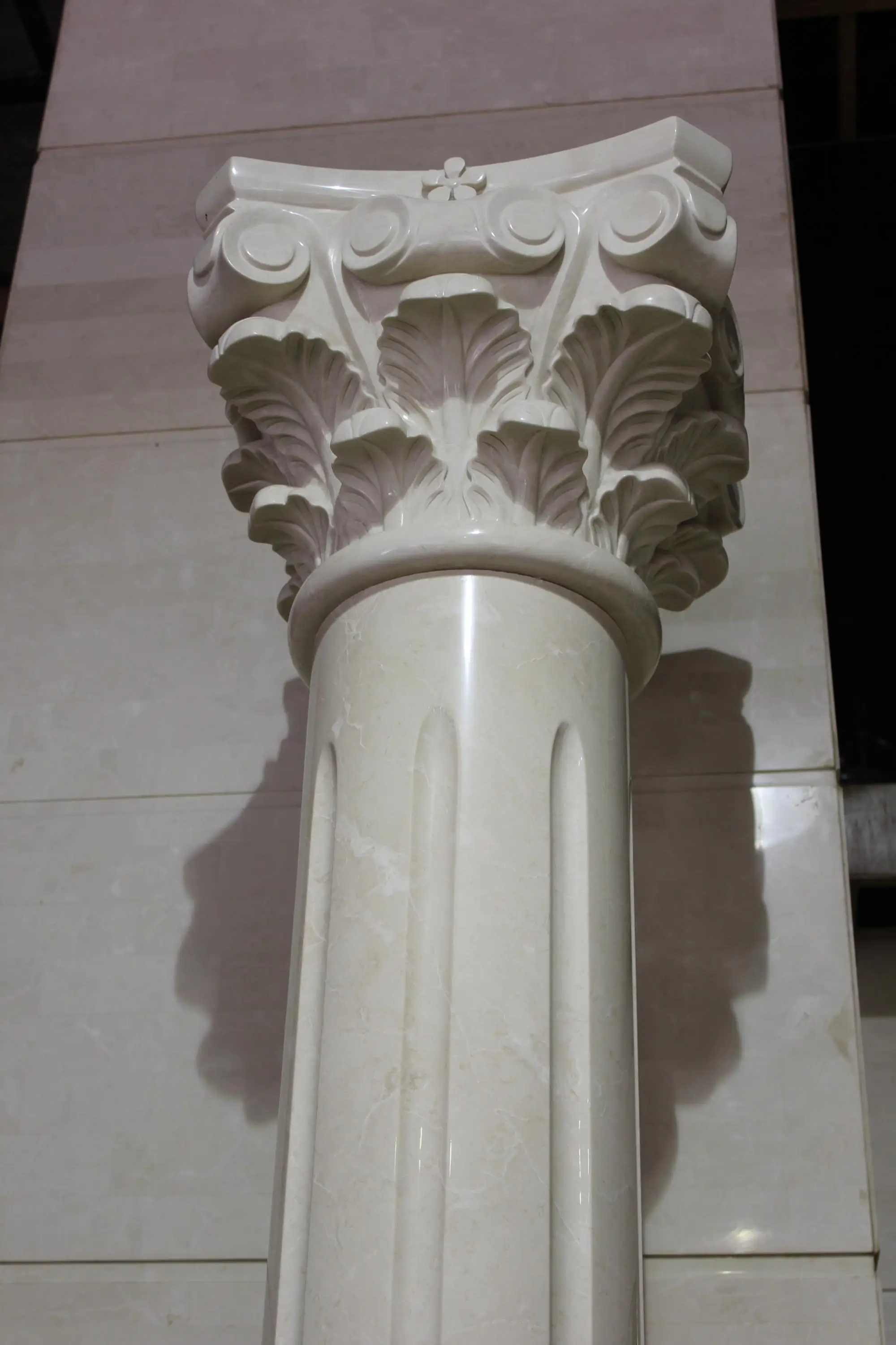 定制手工雕刻装饰方柱花岗岩门柱设计