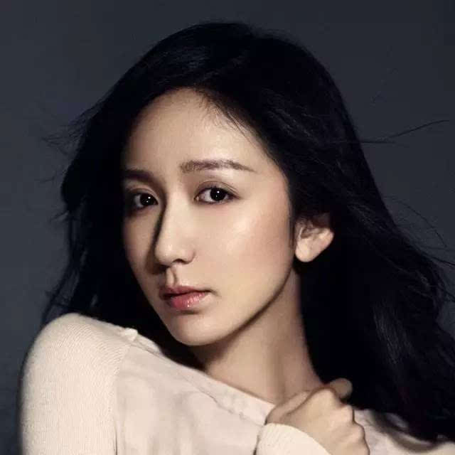 老年版"娄艺潇", 出道多年不被注意, 因饰演反派被观众记住_赵千紫