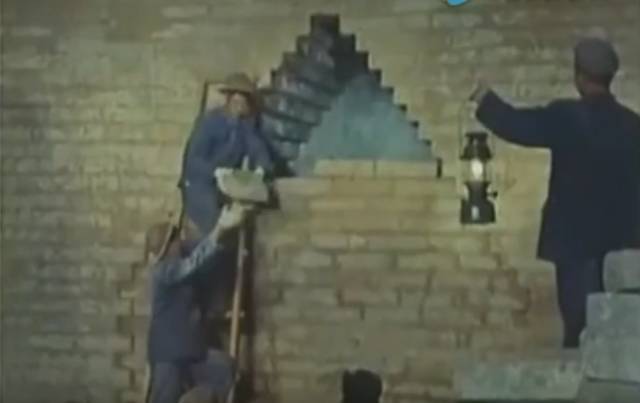 来源:1958 年摄制的纪录片《地下宫殿》