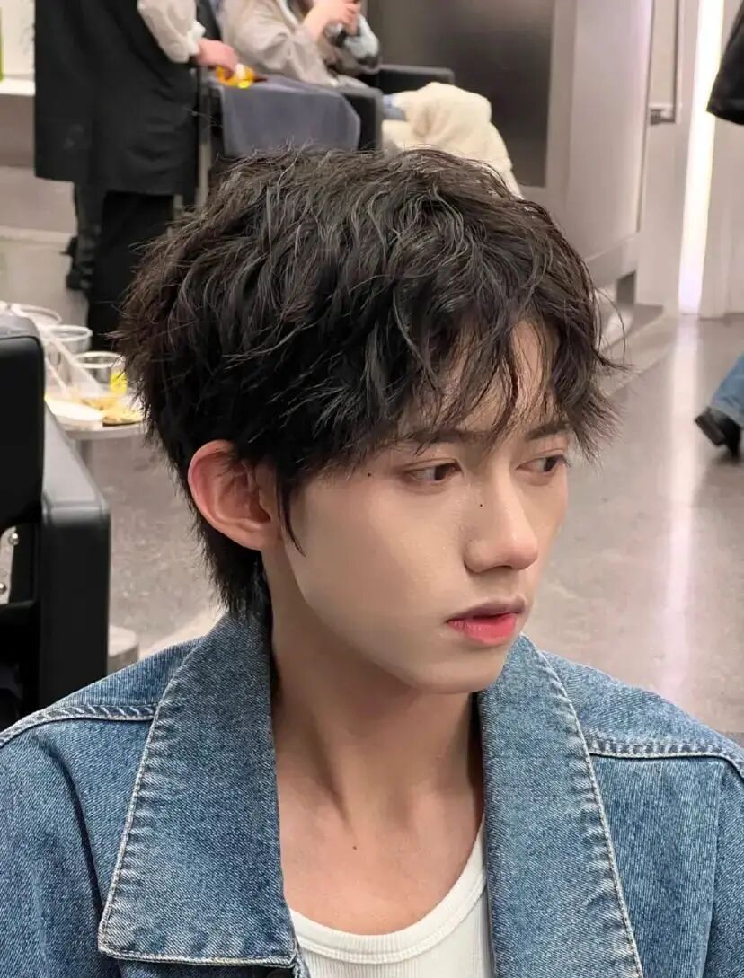 男生必备的树状纹理烫发 男孩子一定要尝试的烫发 打理简单 最主要有