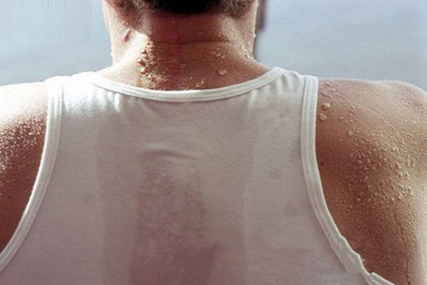 天气不热却大汗淋漓?常出虚汗不是小问题