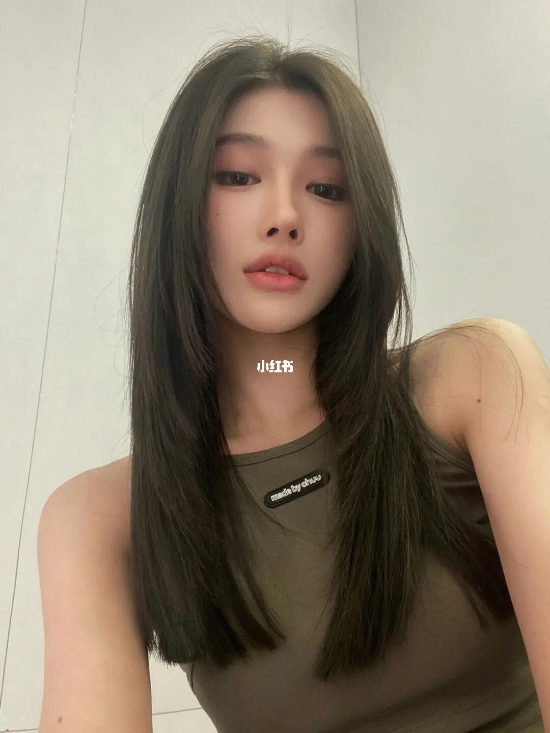 冷色系中最显白的发色薄荷米棕色