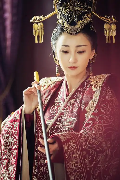 姚笛《剑王朝》演技超赞感人泪目 叶甄终为爱而死