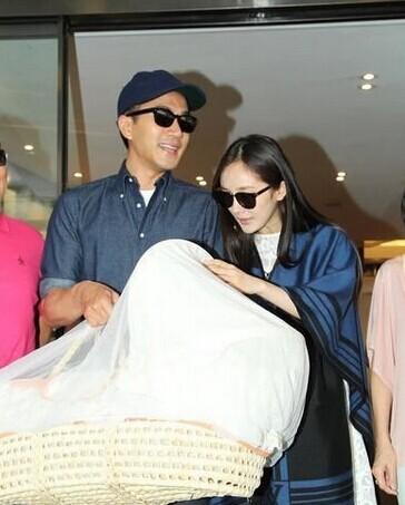 杨幂跨年夜唱爱的供养小糯米或将首亮相