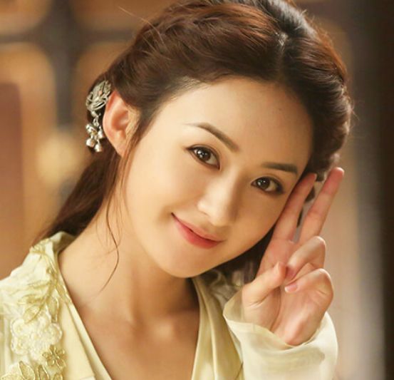 原创盘点娱乐圈圆脸美女明星一个比一个美你最喜欢谁呢