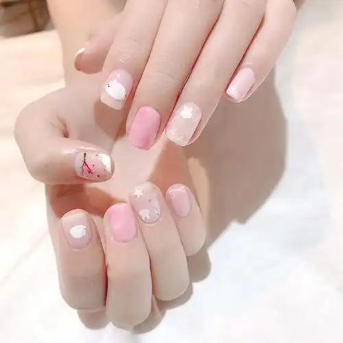 美甲帮 - 美甲图片2022新款式,简单美甲图片大全,美甲款式美甲教程