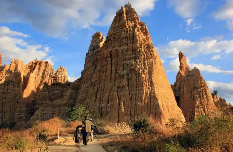 元谋浪巴铺土林行摄图片540,云南省旅游景点,风景名胜 - 蚂蜂窝图库