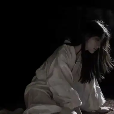 丧气女头真人高清新潮的女生超丧气头像真人图片