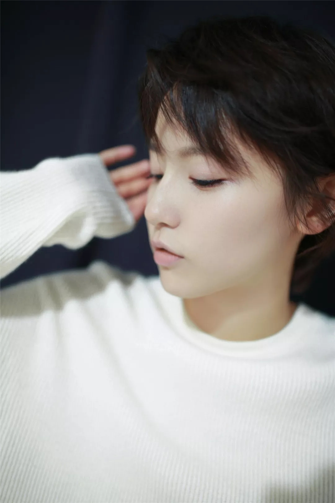 演员成果写真曝光 干净率真似少年般的美少女-搜狐大视野-搜狐新闻