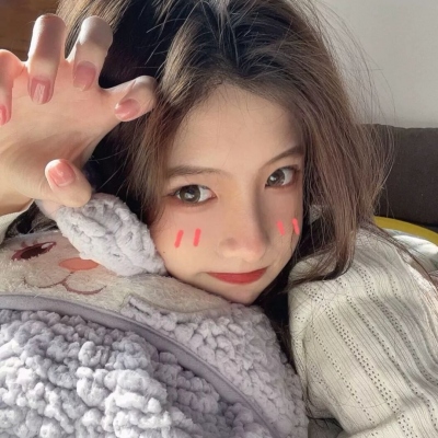 沫兮 干净唯美真人女生头像_微信头像_我要个性网