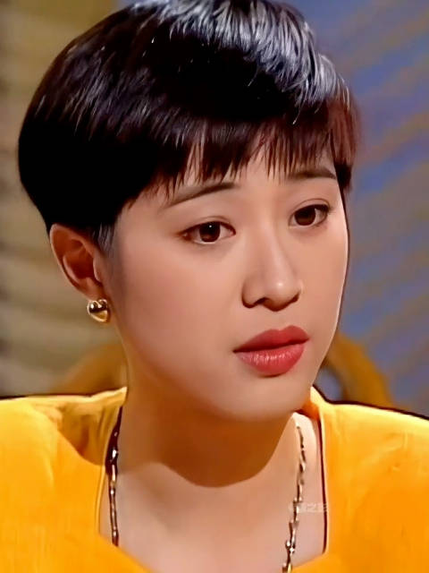 巨人_陈法蓉颜值巅峰