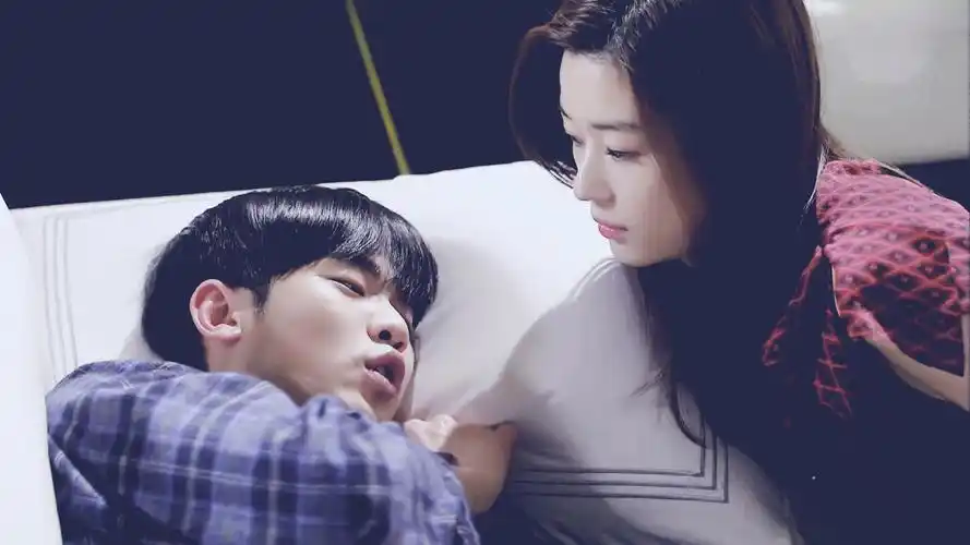 来自星星的你剧照壁纸