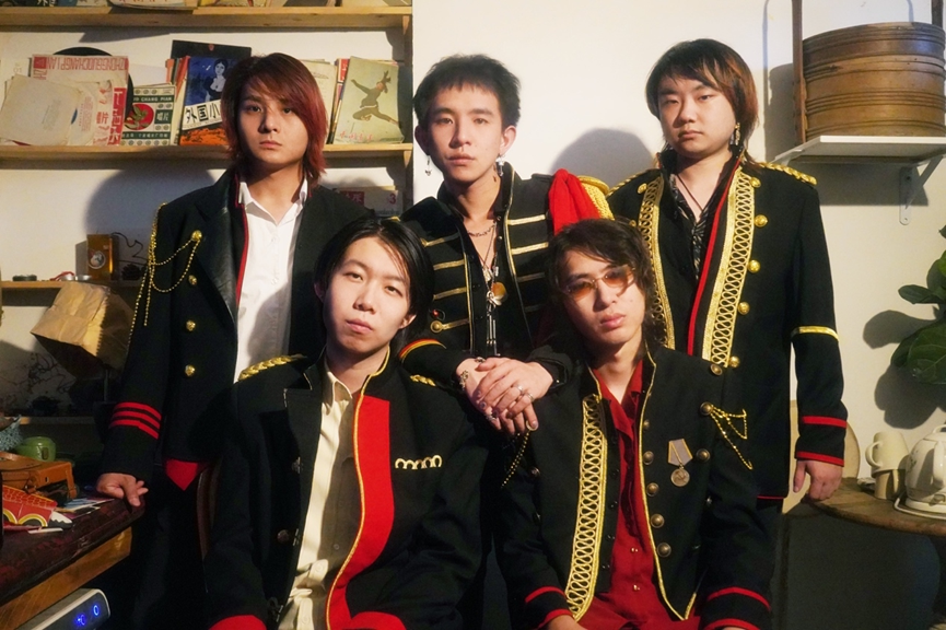 花墙fancywall, 北京hyper pop乐队,亚文化的淘汰品,却也只能为每一次