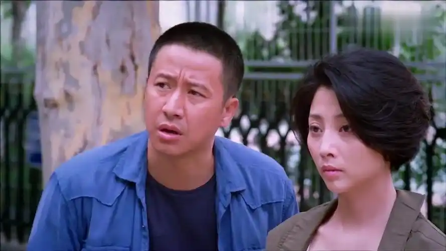 无贼段虎入狱八年没养过儿子眼看儿子管别人叫爸心里贼酸