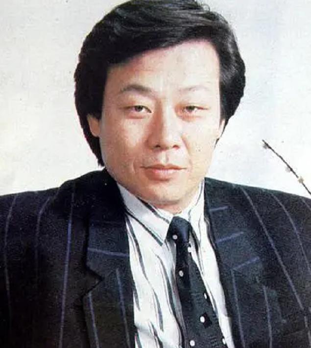 娶了2个老婆,楼上楼下相处和谐,67岁的寇世勋有何魅力?