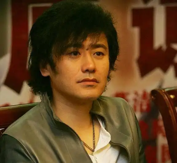 吴秀波风流史睡了前女友一寝室连同事已经怀孕的媳妇都没放过