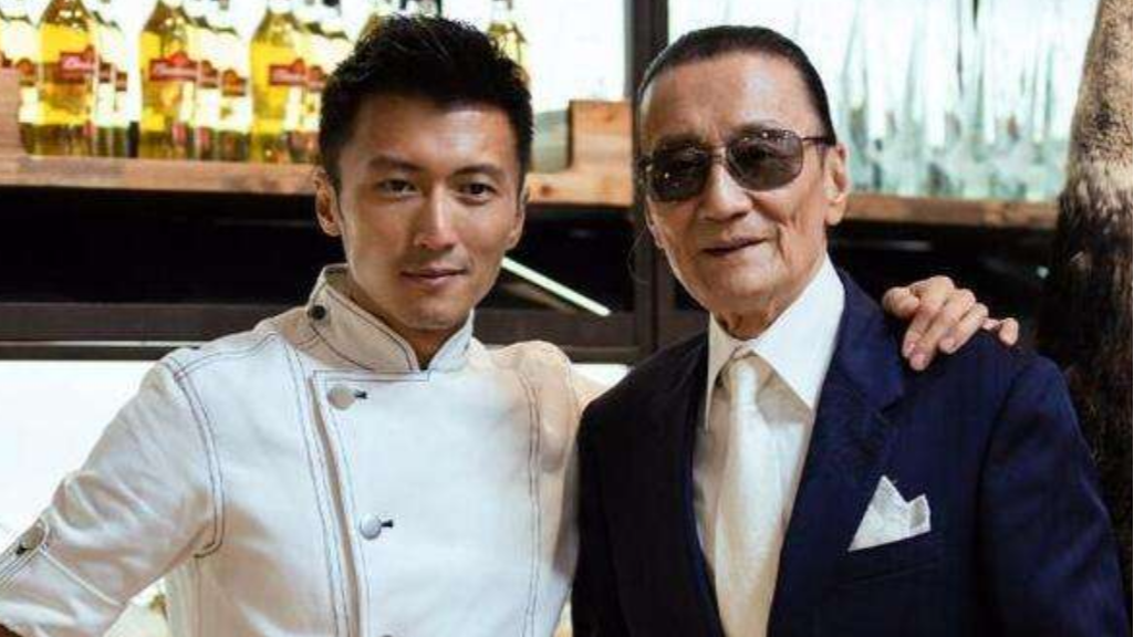 回顾谢贤近70岁时与20岁少女相恋两千万分手费是否符合市场规律