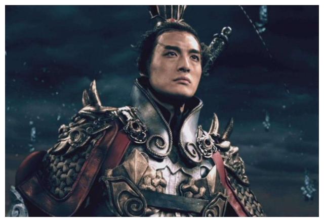 孙艺洲扮演吕布时,随口一句话,成为了00后打游戏的口头禅!