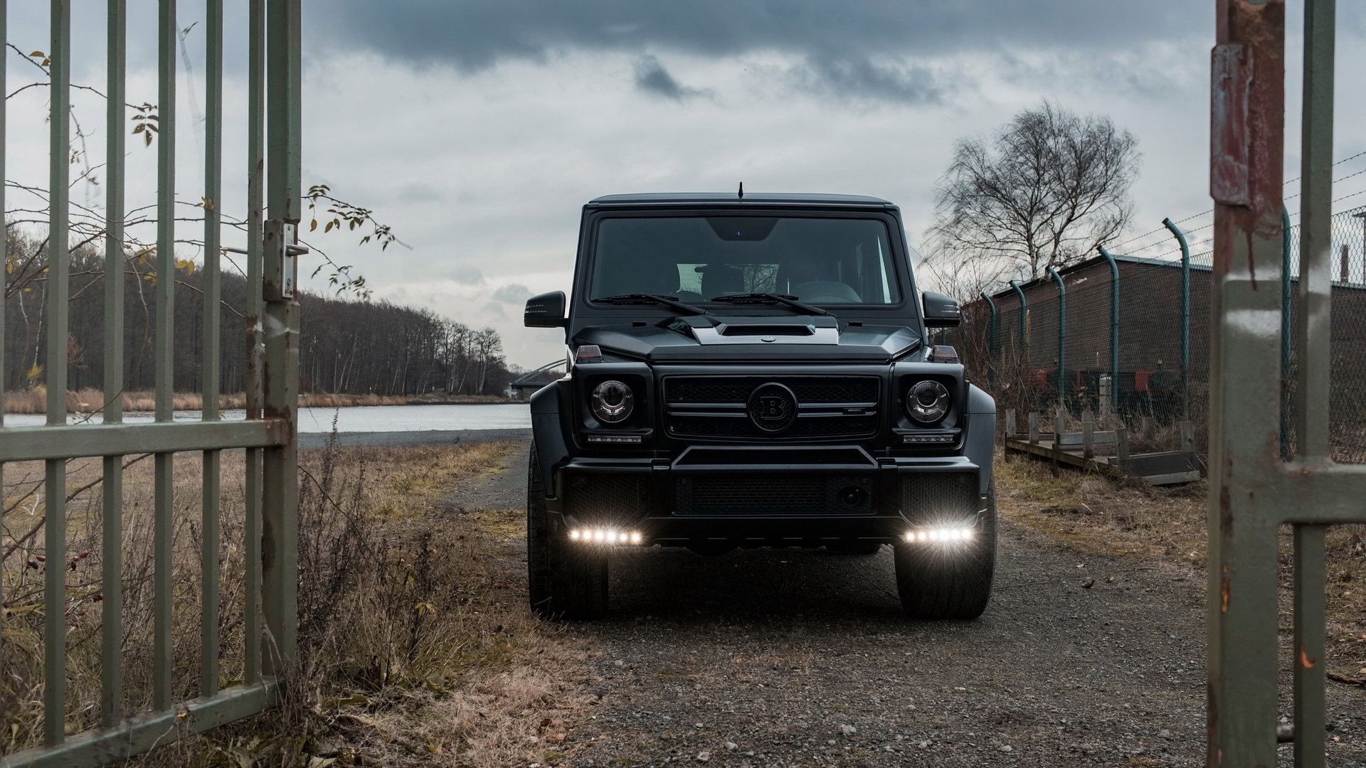 首页 电脑壁纸 2018梅赛德斯-奔驰 fostla.