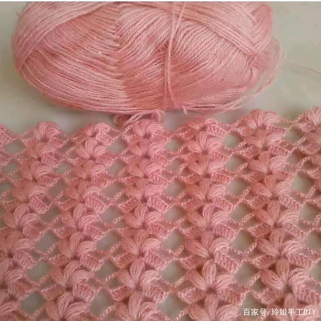 分享几十款今年流行的钩针毛衫花样,漂亮实用,你喜欢哪款?