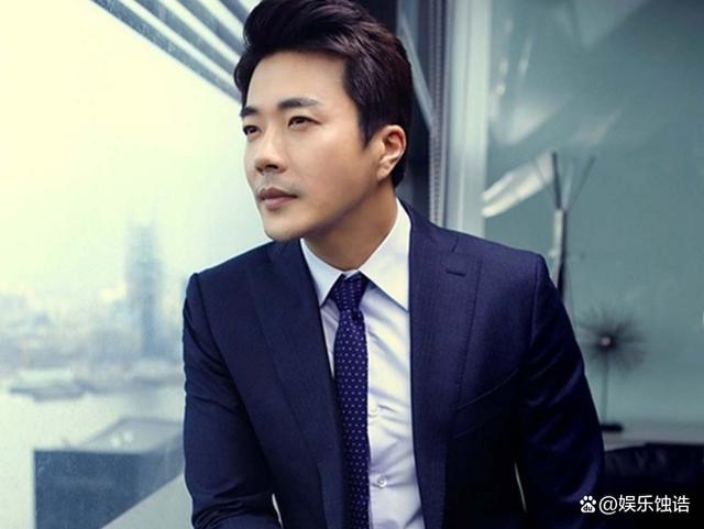 他是《天国的阶梯》男主,如今42岁权相佑帅气依旧,还撞脸罗晋!