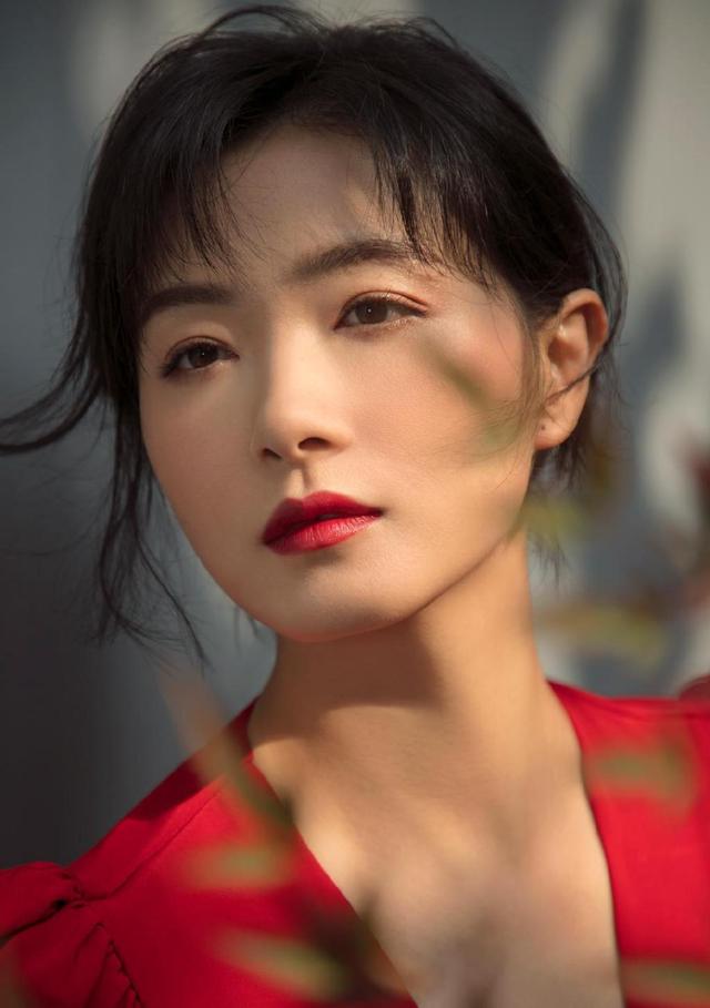 "不婚族"万茜:我这辈子最正确的决定,就是嫁给普通摄影师老公