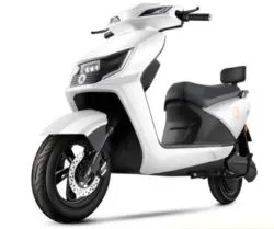 sunra新日飞马2072v20ah铅酸长续航电动摩托车曙光白