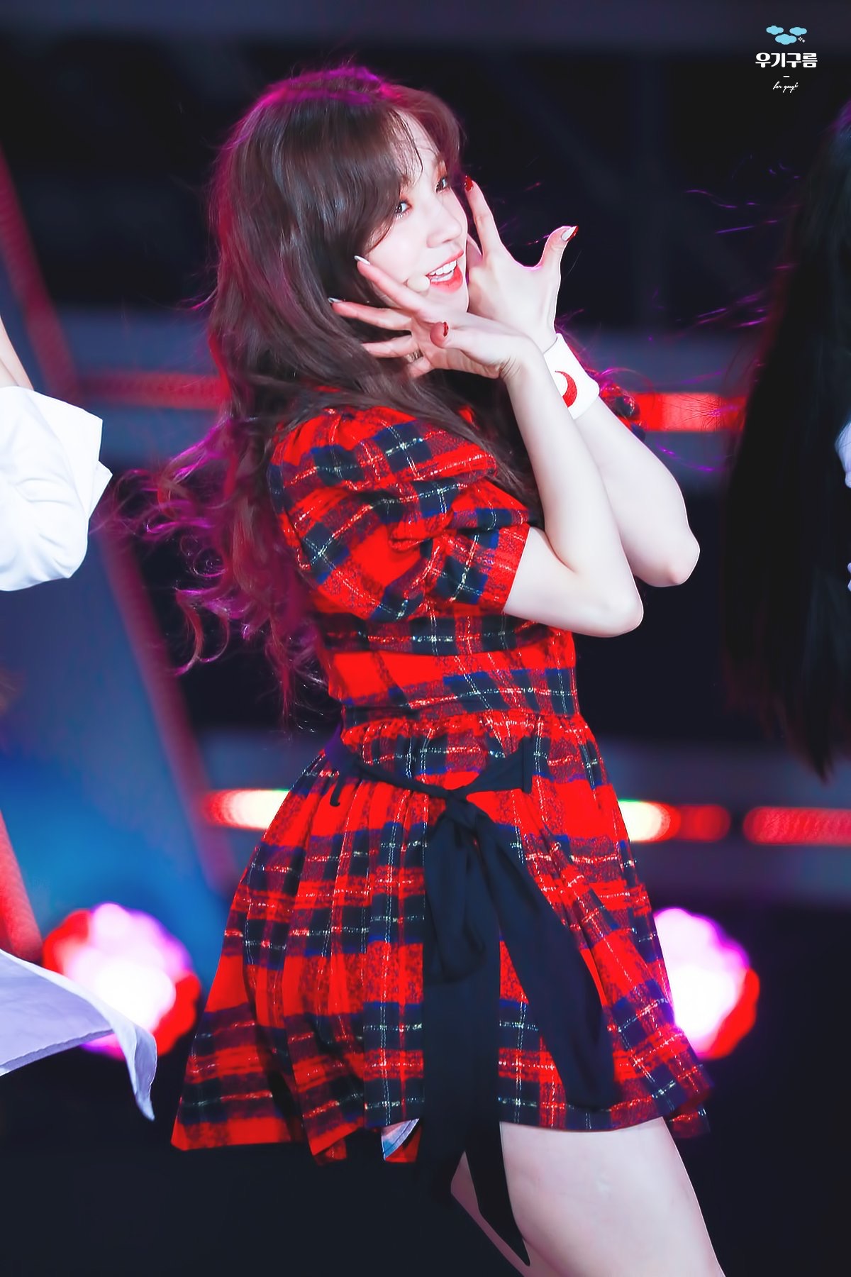 宋雨琦 190301 one k concert拼盘演唱 yuqi_9999