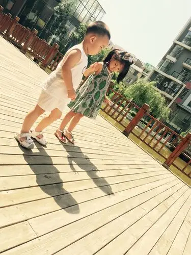 与太阳我们也可以做游戏 我们一起来探索影子的奥秘