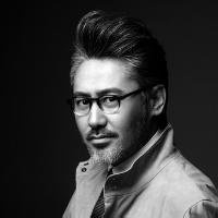 吴秀波黑白高清头像_微信头像图片大全