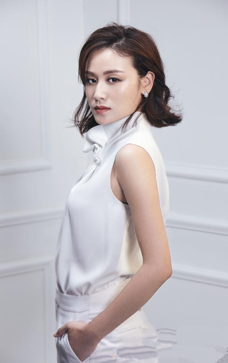 回顾超女叶一茜23岁嫁给田亮4年连生2胎如今还想拼三胎